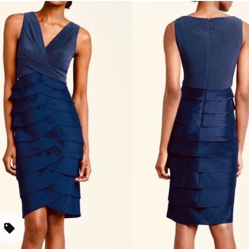 Adrianna Papell Jersey & Charmeuse
Shutter Pleat Dress Sz 6 Royal Blue